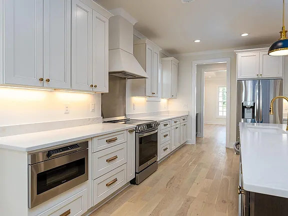 Semi-Custom Kitchen Cabinetry 1